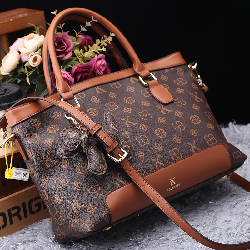 Torebka damska marki Light Lux – Women Bags On Sale recenzja i cena